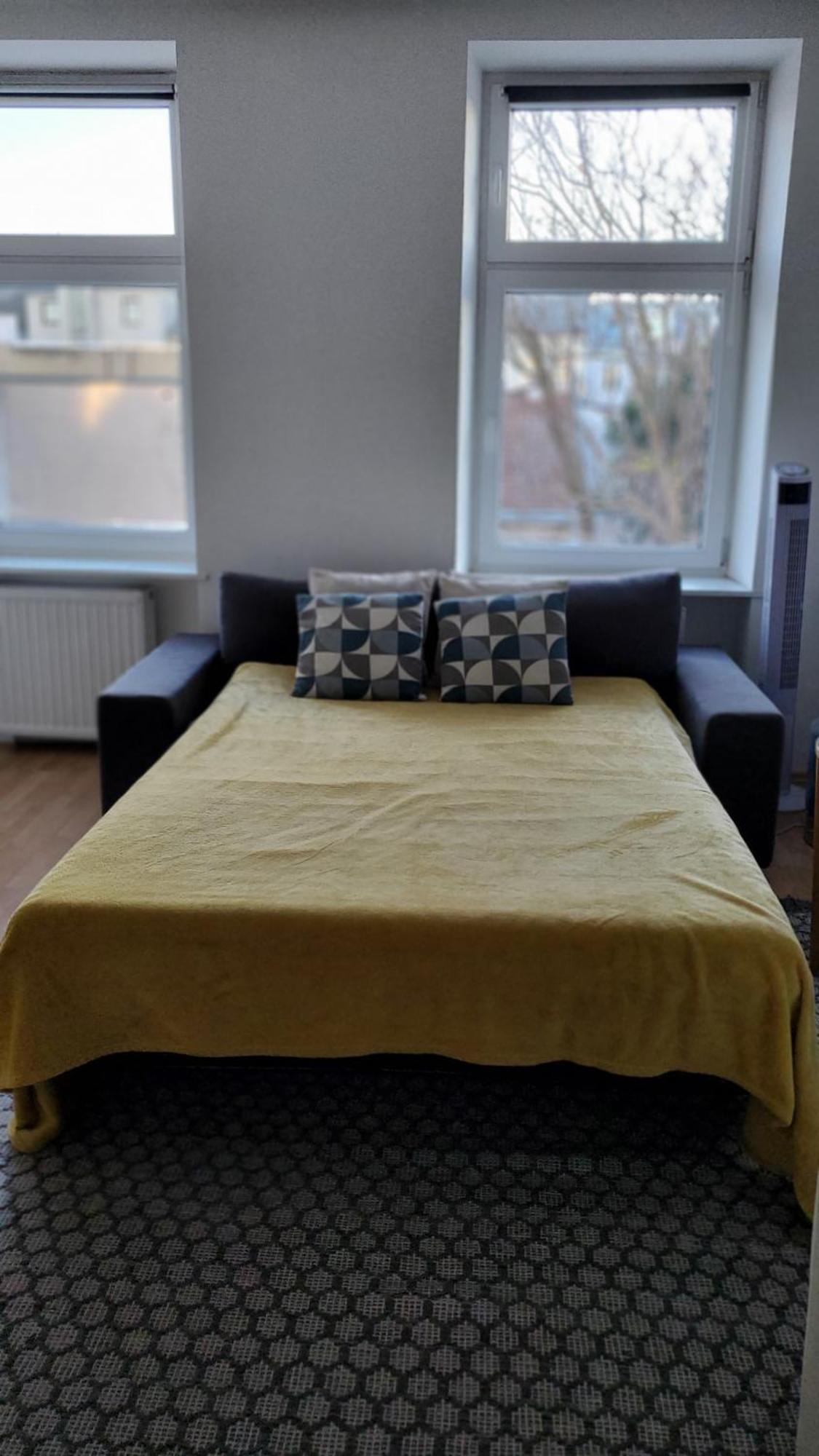 Schubert Park Apartment Near Volksopera Виена Екстериор снимка